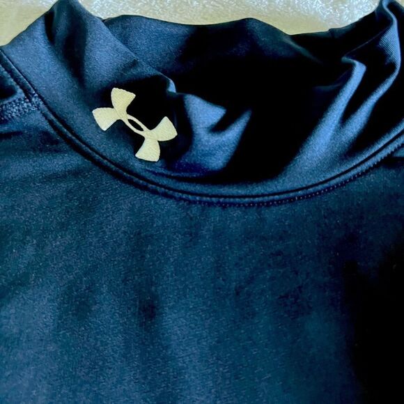 Under Armour Turtle Neck Size Big Boys Youth Large - Picture 2 of 6